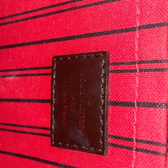 Authentic Louis Vuitton Neverfull MM Damier Ebene with pochette - Picture 10 of 15